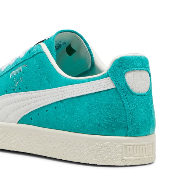 PRODUCT STORY: More than just a sneaker – the Clyde is a true icon from the PUMA archive. Just like its namesake, Walt “Clyde” Frazier, the Clyde embodies fashion, culture, and basketball heritage with confidence and flair. This year marks the 50th anniversary of the famed silhouette, and the Clyde OG stays true to the classic using suede on the upper. FEATURES & BENEFITS: PUMA’s leather products support responsible manufacturing via the Leather Working Group. DETAILS: Full suede upper; Gold foiled and debossed PUMA Clyde branding on quarter; Suede tongue with PUMA woven label; Synthetic lining and sockliner; Rubber midsole; Rubber outsole.