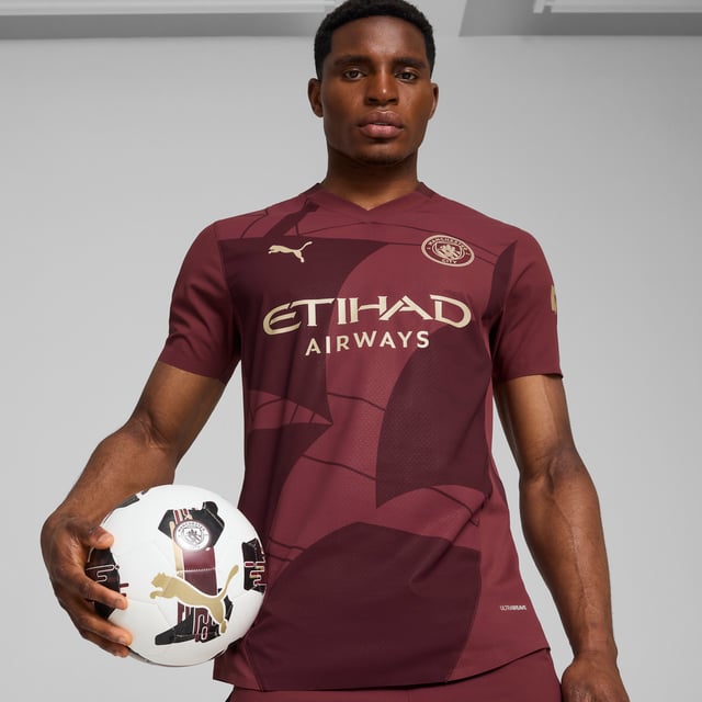 PRODUCT STORY: City represents constant movement, on and off the pitch. With the 2024/25 Third Kit, we pay tribute to a club symbol thats been there through it all. The ship from the Man City badge is transformed into an all-over graphic that represents the past, present, and future of a club thats never not moving.?Authentic jersey is what the players wear on the pitch. It features PUMAs ULTRAWEAVE fabric and an athletic fit for elite-level performance. FEATURES & BENEFITS: ULTRAWEAVE: Ultra-light, engineered fabric with a structured, 4-way stretch that reduces weight and friction. Built for athletes looking to increase speed and strength; dryCELL: Performance technology designed to wick moisture from the body and keep you free of sweat during exercise; Made with 100% recycled material excluding trims & decorations. DETAILS: Performance fit; 78 gsm, Dobby; V-neck; Short sleeves; As worn by the players; Official team branding. Our model is 188 cm tall and is wearing size M UK.