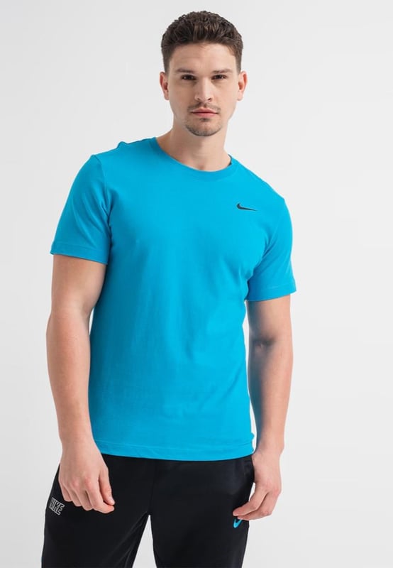 The Nike Dri-FIT Men's Training T-Shirt is a super soft and comfortable t-shirt to wear while running or lifting weights. - -.  This Nike men's t-shirt features Dri-FIT technology to wick away sweat leaving you feeling dry. - -.   Plus, the training shirt's standard-fit offers a great range of motion, so you stay comfortable throughout each rep. - -.   Make sure you're ready for your next workout with the Nike Dri-FIT Men's Training T-Shirt.