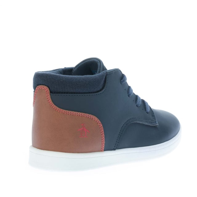 Juniors Original Penguin Miles Boots in navy.- Synthetic upper.- Lace up fastening.- Lightly padded ankle and tongue. - Lightly cushioned footbed.- Branding to the tongue and side.- Textile lining.- Synthetic sole.- Ref: PEN4074N