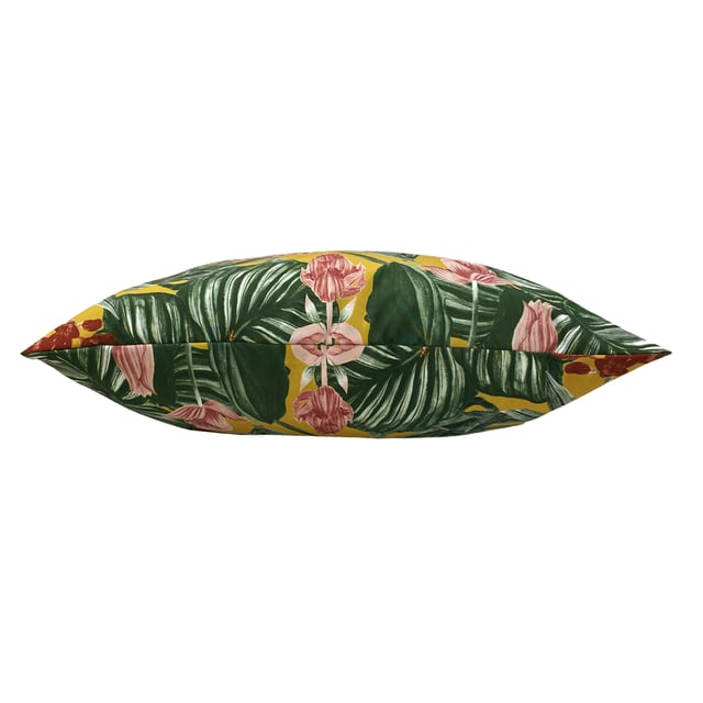 Get lost amongst the tropical floral jungle with the Medinilla outdoor cushion. Delve deep amongst the tropical foliage to discover an exotic array of snakes hiding in their natural habitat. The perfect addition to your garden!