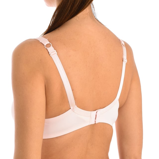 Underwired bra.
 Cups with foam.
 Adjustable straps.
 Three-position hook-and-eye closure at the back.
 Elastic sides.
 Seams seen in tone.
 Composition: 51% Polyester, 40% Polyamide, 9% Elastane
 Care:
Wash at max. 40º.
 - Do not bleach.
 - Do not use dryer.
 - Do not iron.
 - Do not dry clean.