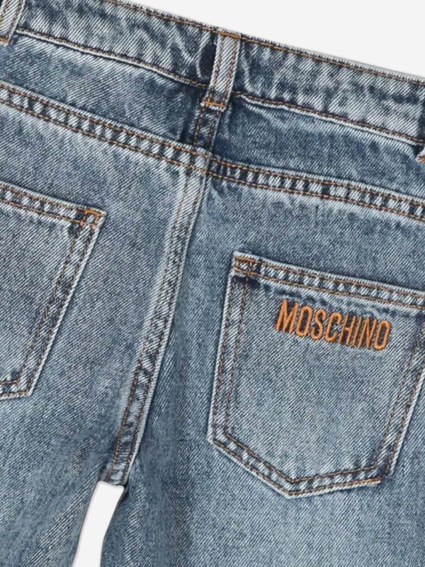 Italian fashion House Moschino depict energy and precision into their fun-filled abstracts. These sky blue vintage jeans are engineered in beautiful high quality. They showcase a five-pocket design with an embroidered logo on the back. Zip and Button Waist With Belt Loops Straight Leg  100% Cotton
