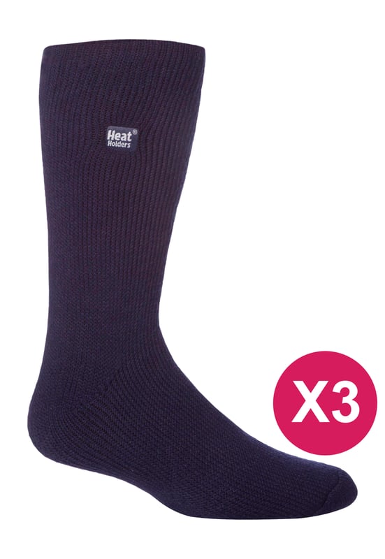 3er-Pack Socken für Herren Heat Holders Halten Sie Ihre Füße warm und warm in diesem 3er-Pack Socken für Herren von Heat Holders. Diese Socken wurden für den Winter entwickelt und fühlen sich mit ihrem dicken, gebürsteten Innenfutter superweich an. Die Dicke dieser Socken aus weichem Thermogarn sorgt für eine leistungsstarke Isolierung gegen Kälte mit hervorragenden feuchtigkeitsableitenden Eigenschaften. Die dehnbare Konstruktion dieser Socken schmiegt sich an die natürliche Form Ihrer Füße und Beine an und sorgt so für eine bessere Passform, Wärme und Komfort. Diese Socken sind dick und voluminös mit einer beeindruckend hohen Tog-Einstufung von 2,34. Das bedeutet, dass sie mehr als 7x wärmer sind als eine einfache Baumwollsocke (0,33 tog)! Mit einer hohen Tog-Einstufung werden Ihre Füße in dieser Wintersaison von warmen und kuscheligen Zehen profitieren. Eines der wichtigsten Merkmale dieser Socken ist, dass sie mit Heat Holders langem Schlingenflor-Polster hergestellt werden, das noch mehr warme Luft näher an der Haut hält. Es trägt auch dazu bei, dass Ihre Füße den ganzen Tag über bequem und gut gestützt sind. Diese dicken, thermisch gefütterten Socken werden von einem Experten gebürstet, wodurch die Innenseite luxuriös weich wird. Dies trägt dazu bei, die Menge an warmer Luft zu maximieren, wodurch Ihre Füße länger warm bleiben! Diese Socken sind in den Herrengrößen 6-11 UK, 39-45 Eur, 7-12 US erhältlich. Sie sind in verschiedenen Farben erhältlich, so dass es für jeden Mann einen passenden Stil gibt! Zusätzliche Produktdetails - Heat Holders Socken für Männer - Thermosocken - dickes Futter - 2,34 Tog Rating - strapazierfähiges Garn - weiches gebürstetes Innenfutter - 3er-Pack - verschiedene Farben - Größen 6-11 UK, 39-45 Eur, 7-12 US
