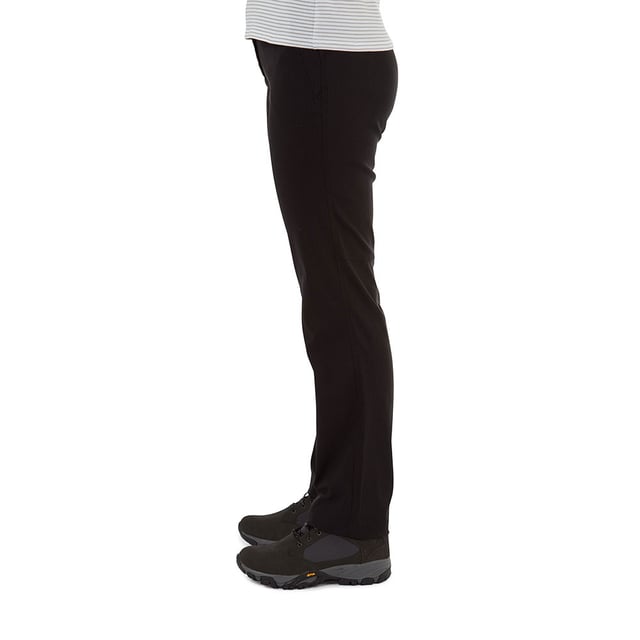 Every day you head out on the trail, you’ll be glad you picked Kiwi Pro. With fit and performance paramount, these trousers provide agile, day-long comfort and protection for the active outdoors. Superbly designed, the easy-care stretch construction with UV protection and durable SmartDry Eco finish is a winner all year round.