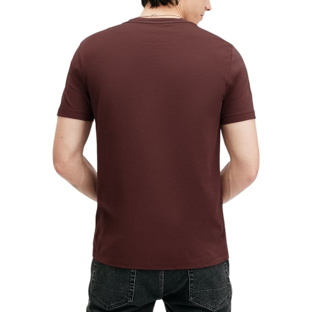ALL SAINTS Mens T Shirts Tonic Rumskull Tops ALL SAINTS Tonic Men’s T-Shirt
Style Name : Tonic
100% Cotton
Made in India
Regular Fit
Crew neck
Short Sleeve
Pullover
Ramskull Embroidered Logo at the chest
Machine Wash (Please see the washing Instruction)