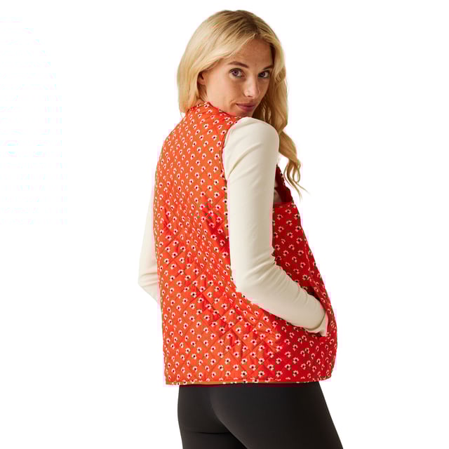 100% Polyester. Lining: Polyester, Taffeta. Design: Clover, Diamond, Quilted. Fabric Technology: Durable, DWR Finish, Insulating, Lightweight, Warmloft. Sleeve-Type: Sleeveless. Neckline: Stud. Pockets: 2 Side Pockets. Fastening: Stud. 12 UK: 36 in. 14 UK: 38 in. 18 UK: 43 in. 16 UK: 40 in.