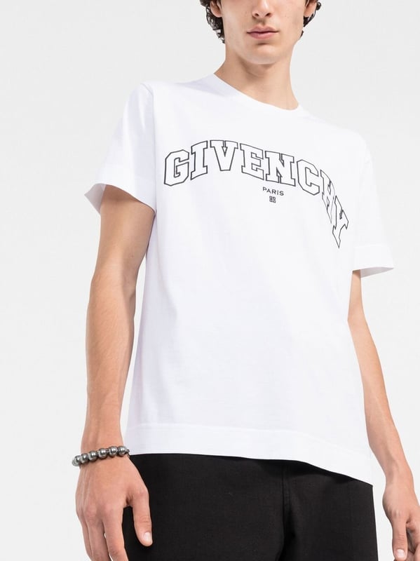 Tシャツ・カットソー GIVENCHY FW24 Givenchy Shirts White (BM60PQ1 5JT100) T-shirt in cotton with GIVENCHY patch in - white | Givenchy US