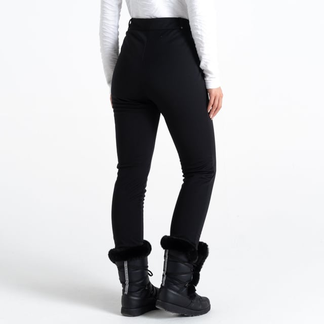 The Women's Sleek III Pant. Consciously made with our advanced recycled iLUS D-Lab Stretch Softshell, you'll have total wind and water protection on the slopes, plus breathability to keep you fresh. The women's ski pants also feature a 4-way stretch, allowing you to twist and turn with ease. Function meets style with these ladies ski trousers, and you'll stay on trend with the tapered leg fit. Recycled polyester waterproof softshell fabric - Ilus D-Lab Softshell. Water repellent finish. Tapered leg fit. Black colourway is available in regular and short leg lengths - please see size chart for details.