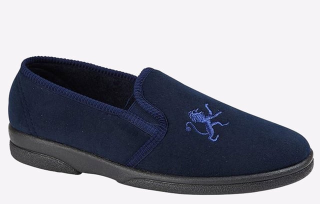 Delivered in an effortlessly sophisticated design packed with comfort, these Sleepers Frazer men's slippers are the perfect choice for cosy wear in and around the house, boasting a memory foam footbed and padded sockliner.
- Synthetic Suede upper
- Memory foam footbed
- Padded sockliner
- Anti-pill lining
- Slip on design with twin gussets
- TR Outdoor Sole