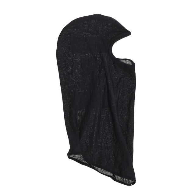 Buff knit collar.
 Color Black-dark gray
 Knitted casual neck warmer.
 Winter heater for cold days and environments.
 BUFF Lifestyle design, protection and style.
 Design: Twisted knit

 Composition: 75% Acrylic; 15% Wool; 10% Alpaca

 Measures:

 Handwash.
 Do not use bleach.
 Iron at low temperature.
 NDoes not allow the use of a dryer.
 Measures: 46x22cm
 Composition: 75% Acrylic; 15% Lana; 10% Alpaca
 Care:
Handwash.