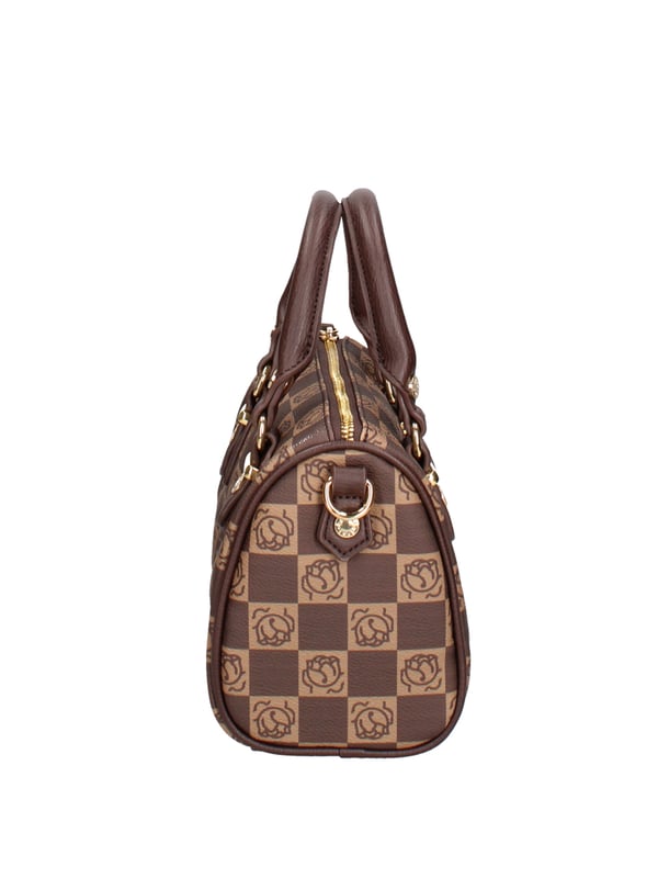 Handtasche mit Doppelgriff und Reißverschluss. Metalldetails und Nieten, um die Griffanhänge hervorzuheben. Frontpatch mit Schreiben. Orangenschale im Monogrammdruck mit Ton-auf-Ton-synthetischer Finish. Verstellbarer und abnehmbarer Schultergurt.