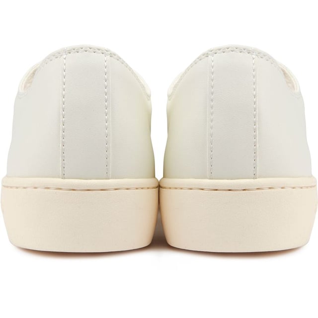 Footloose And Eco-friendly. The Good News Slimer Trainers Are A Breath Of Fresh Air For Your Feet. Crafted From Soft Leather In A Timeless Court Style, These Sporty Leather Trainers Have A Cushioned Footbed, Organic Cotton Lining And Are Made With Eco-friendly Materials To Keep Your Conscience As Light As Your Step. Slip Into Good News And Walk In Comfort.