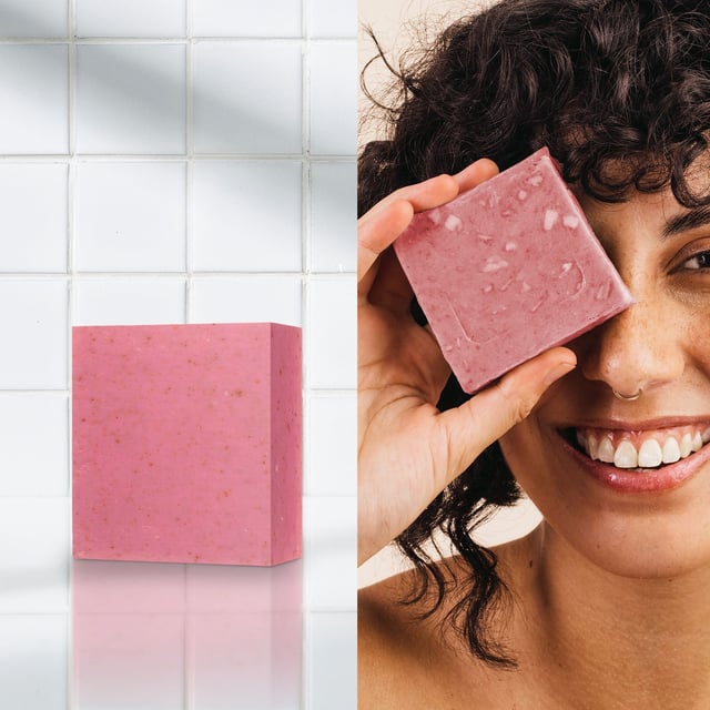 La Rose Française Facial Cleansing Bar is a luxurious product made with natural ingredients like Rose Centifolia Flower Powder, known for its calming and hydrating properties. This formula gently cleanses the skin while leaving it smooth, radiant, and healthy, perfect for those seeking a clean beauty option.