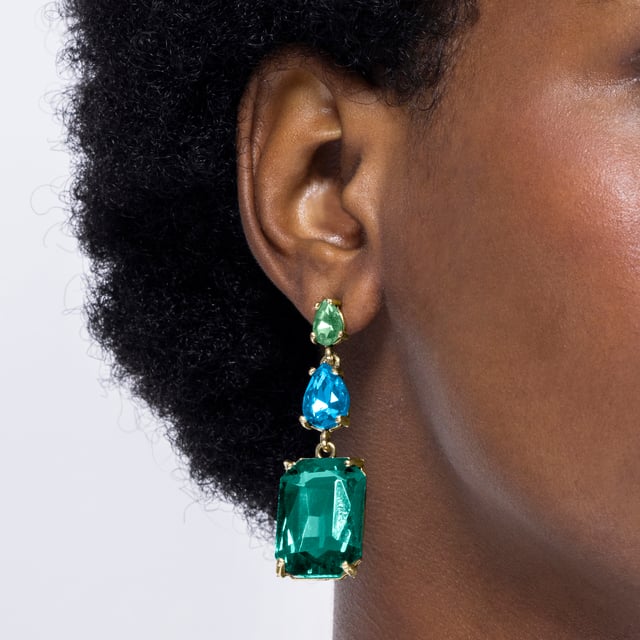 Pendientes Lali de Cristal Verde acabados en oro amarillo de 18k.