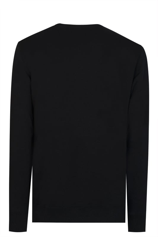 Brought to you by the iconic French label Givenchy. The expertly crafted sweatshirt is adorned with the classic Givenchy Paris logo, embossed in White for its contrasting and recognizable finish. The oversized design also features ribbed detailing on the cuffs, hemline and crew neckline for its complete look.