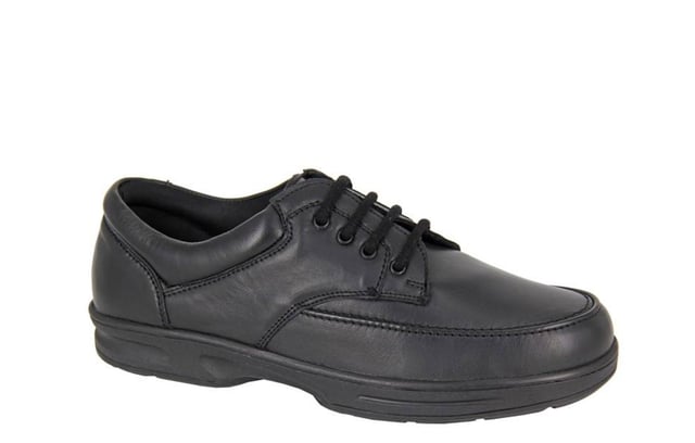 The Dr Keller Brian Lace Up Leather Gibson Shoe for men features a premium leather upper, offering both style and durability. With its classic lace-up fastening, this shoe ensures a secure and adjustable fit. The durable outsole provides excellent traction and stability, making it perfect for everyday wear. Whether for work or casual outings, the Dr Keller Brian offers timeless sophistication and lasting comfort.
-Premium leather upper
-Classic lace-up fastening
- Intricate stitch detailing
- Durable outsole