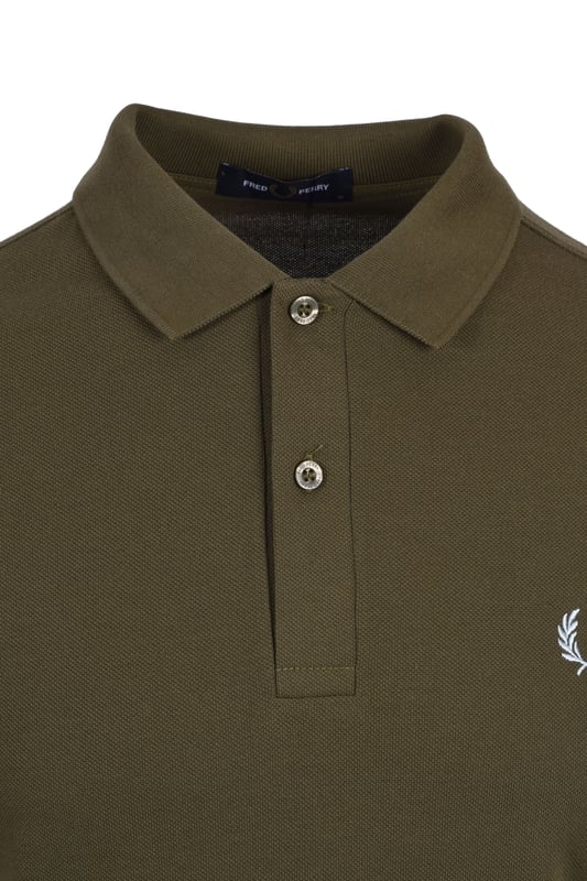 Fred Perry Plain Polo Shirt Uniform Green
An easy to style polo shirt by Fred Perry for your casual wardrobe. In an khaki green colourway boasting the signature Laurel Wreath in contrasting colours it is a minimal design. Pair with your favourite denim and designer trainers for a relaxed look.

100% Cotton
Two Button Placket
Ribbed Cuffs
Signature Fred Perry Branding
Style: M6000