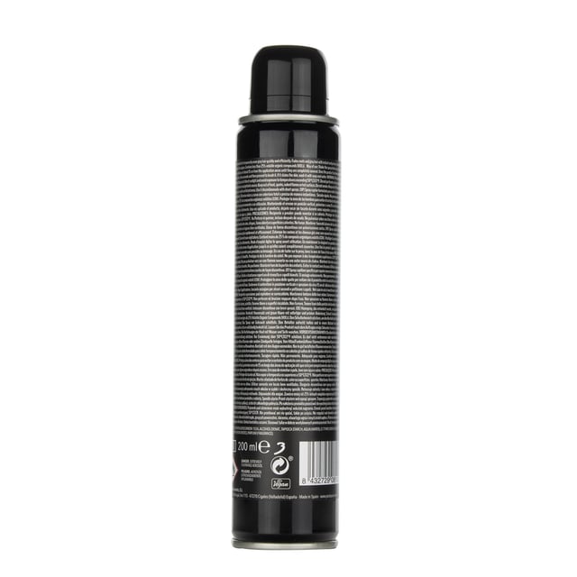 Spray capilar castaño formulado para cubrir temporalmente las canas de forma rápida y eficiente. Difumina raíces y canas con cobertura total y precisa de manera instantánea.
Secado rápido. No permanente. Se elimina con los lavados.
Apto para veganos.
Contiene menos de un 25% de compuestos orgánicos volátiles (COV).
Sus pigmentos con alta capacidad de cobertura garantizan de forma inmediata una total cobertura. Llevan almidón nativo de alta pureza (Jatropha manihot) que permite obtener un tacto liso y suave, además de ayudar a absorber el exceso de aceite.

DETALLES DEL PRODUCTO
Modo de empleo
Aplicarlo es muy sencillo.
1. Proteger la zona de los hombros para evitar el contacto del producto con la ropa.
2. Agitar el spray previamente a su utilización.
3. Manteniendo el envase en posición vertical, pulverizar a unos 15 cm de distancia de las zonas de aplicación hasta cubrirlas totalmente.
4. Una vez aplicado el producto, dejarlo secar sin tocarlo durante unos segundos y proceder al cepillado. En caso de manchar la piel, lavar con agua y jabón.