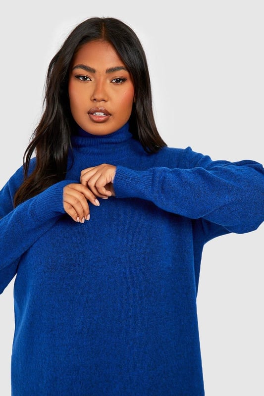 Plus Soft Knit Roll Neck Midi Dress Bring a new kinda attitude in this latest piece from our collection of plus size dresses. Available in UK sizes 16-24, our range of curve dresses carries all the on-trend pieces you need to feel confident. Whether it's a plus size black dress or skater style you're adding to your basket, we promise no more awkward fits, just dresses you can depend on. Work a flattering plus size t-shirt dress or smock shapes during the day, then take on the night in sexy styles, maxi lengths and Bardot necklines. From sexy plus size dresses to work-wear appropriate options, shop it all on boohoo.Style: CardiganFabric: AcrylicLength: MidiNeckline: Roll NeckSleeve Length: Long Sleeve