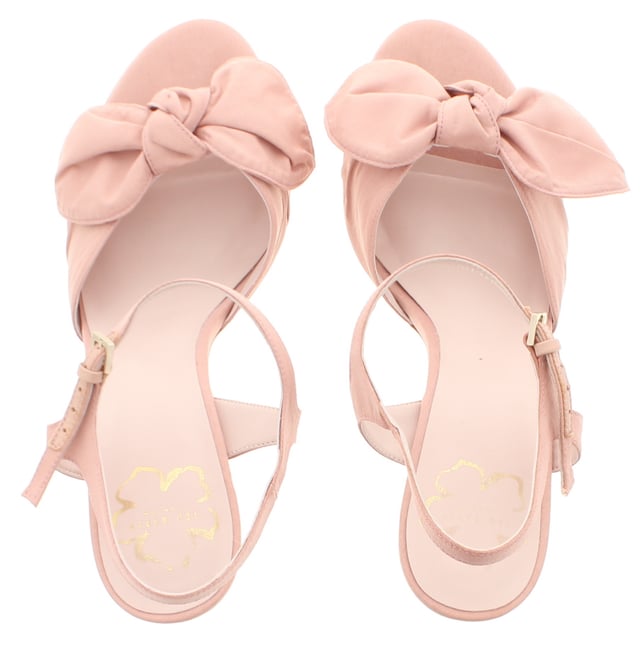 Zapatos de mujer Ted Baker Heevia Tacones Stiletto con Detalle de Lazo Strappy Rosa. Parte Superior de Textil. Forro de Otros Materiales. Suela de Resina. Calzado de Tacones.