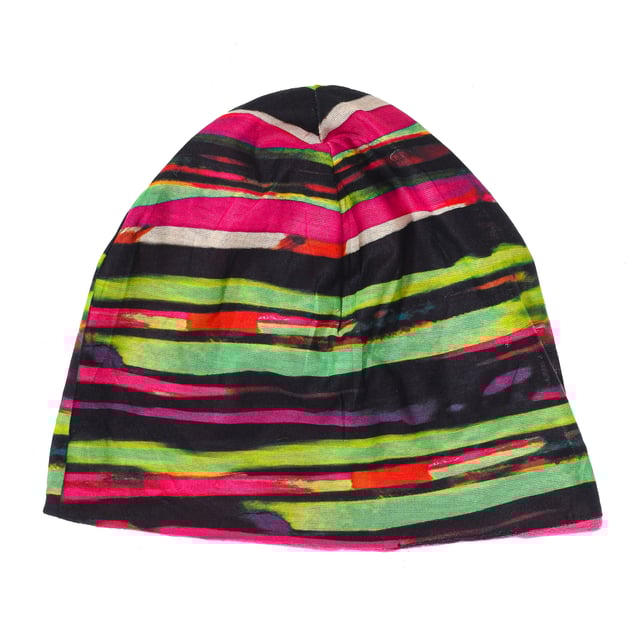 Gorro con forro polar Buff.
Gorro casual, versátil y adaptable a todas tus necesidades.
Complemento ideal para proteger del frio.
Espíritu eco, diseño BUFF y tecnología avanzada para deporte o el día a día.
Interior forrado.
 Medidas: 24 x 24 cm.
 Composición: 100% Poliéster.
 Cuidados:
Lavar a mano.
No utilizar lejía.
Utilizar plancha temperatura máxima 110º.