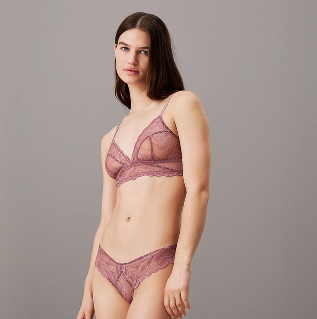 Calvin Klein CK INSTINCT Womens Unlined Triangle Vintage Pink Calvin Klein CK INSTINCT Womens Unlined Triangle Vintage Pink
Item Weight: 0.11 KGProduct Code: 000QF7925ELKO