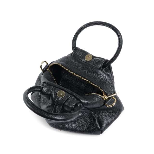 By: 19V69 Italia- Details: 10311 DOLLARO NERO- Color: Black - Composition: 100% LEATHER - Measures: 23x15x11 cm - Made: ITALY - Season: All Seasons