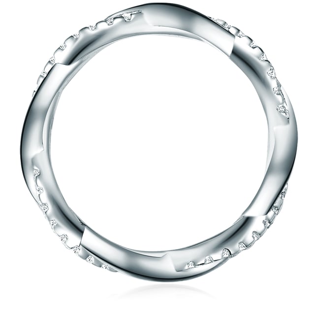 Tested the heart of her loved ones: The filigree engagement ring made of 925 sterling silver from the jewelry manufacturer 1934 sparkles sensually in the event of light and fits harmoniously into every style. Exactly sanded zirconia stones were incorporated on one of the winding ring rails, which shine with the eyes of the wearer. The radiance of the stones is deceptively real, so that her dream woman will like to proudly present this noble engagement ring to friends and family. After the wedding, the stylish accessory can be worn as a pretense ring and is a wonderful eye -catcher for any modern look. If you are looking for a loving surprise for Valentine's Day or the anniversary for the woman of your life, you are guaranteed to be a direct hit with this ring.
