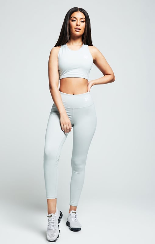 inchGrey Essential Gym BraletteSofttouch fabricRound neckSikSilk LogoRacerbackRegular fit  true to sizeMachine wash88% Nylon 12% ElastaneModel is 5ft 7in and wears a size XSmallThe SikSilk Gym Collection is a great addition to AW-20. The Gym Bralette in Grey is durable & supportive  a great look for all things active! Pair with the Gym leggings in Grey to make a fashionable statement! inch