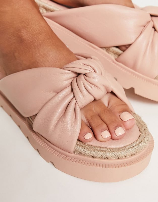 ASOS DESIGN Wide Fit Jemima cross strap espadrilles in light pink