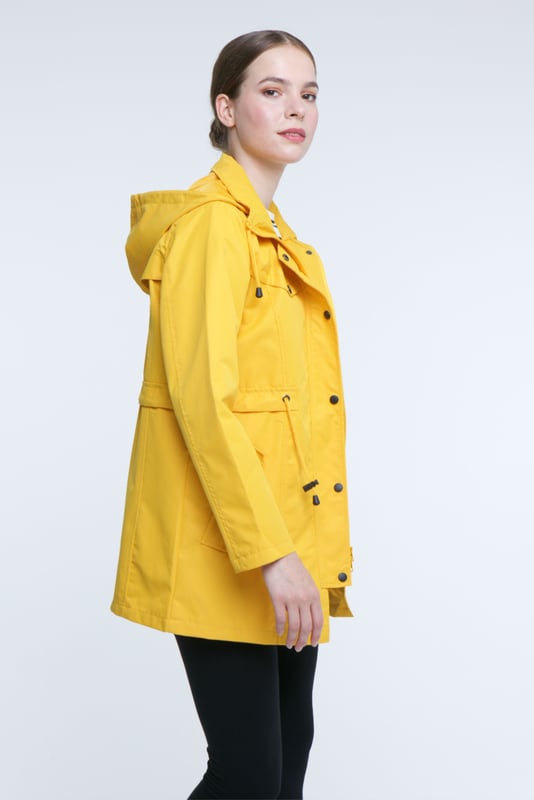 Elle Festival Short Parka in Yellow