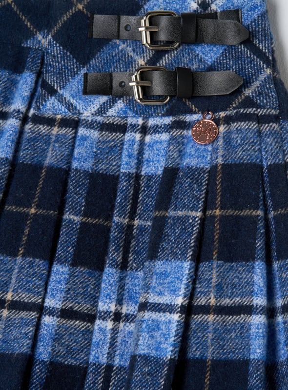 Preppy skirts are having a moment. Our brushed check kilt with double buckle detail looks fabulous worn with ankle socks and brogues. High school is calling! About me: 62% Cotton 38% Polyester Look After Me: Think Planet. Wash At 30C.