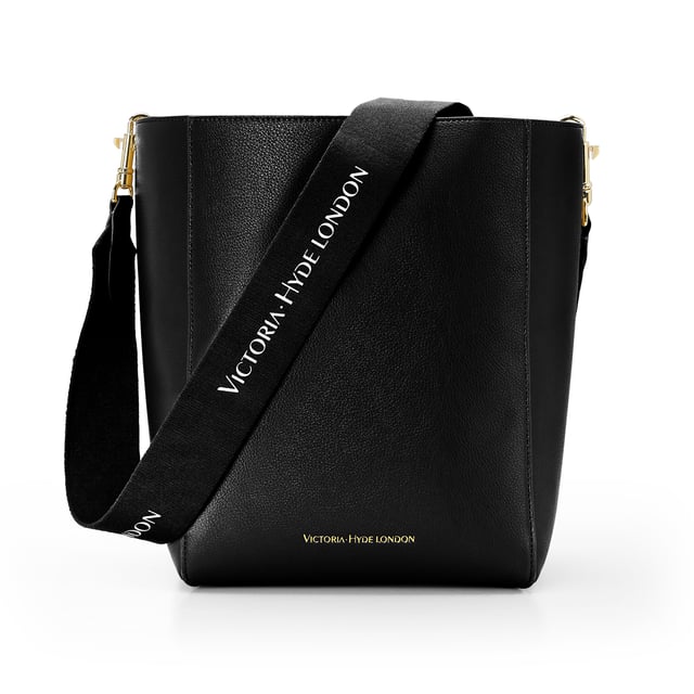 The Romai in black by Victoria Hyde London is your perfect everyday companion. Never before has functionality and trendiness been so seamlessly combined.  It is a perfect bag for the essentials you need.

Dimensions: 23cm x 30.5cm x 17cm
Surface material: PU leather (lychee pattern)
Lining: PU leather (fine grain)
Shoulder Straps: Twill Cotton Webbing

Romai handbag is available in green and yellow colors.
