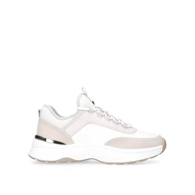 This Carvela Swift Runner trainer features a bone and taupe upper with a snake embossed panel and a metallic eye stay. The front laces up with branded tab at the tongue.