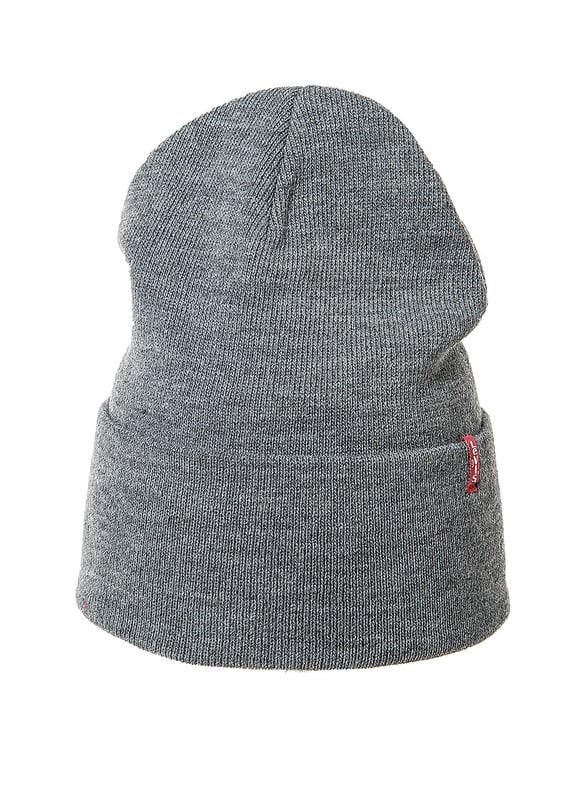 Beanie elegante de la marca Levi's con un dobladillo inigualable para un calor adicional.