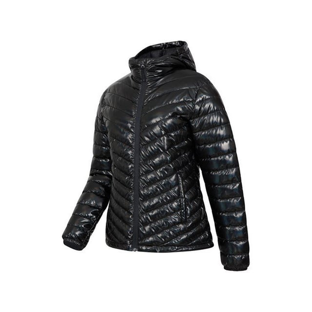 Outer Materials: 100% Nylon. Lining Material: 100% Nylon. Filling Material: 100% Polyester. Fabric: Microfibre. Design: Logo, Quilted. Fabric Technology: DWR Finish, Lightweight. Insulated. Cuff: Elasticated. Neckline: Hooded. Sleeve-Type: Long-Sleeved. Hood Features: Elasticated, Grown On Hood. Pockets: 2 Front Pockets. Fastening: Full Zip.