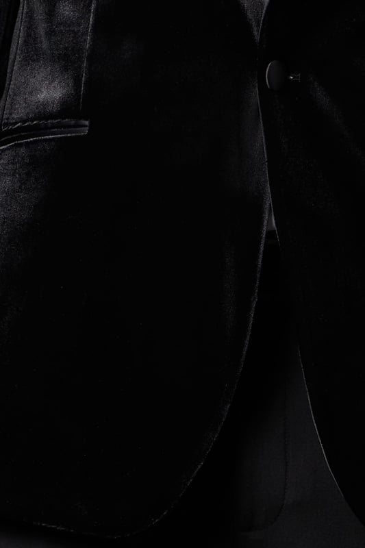 Slim Fit Velvet Tuxedo Jacket