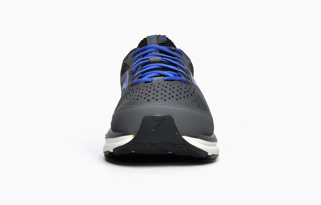 Brooks dyad 10 womens hotsell on sale