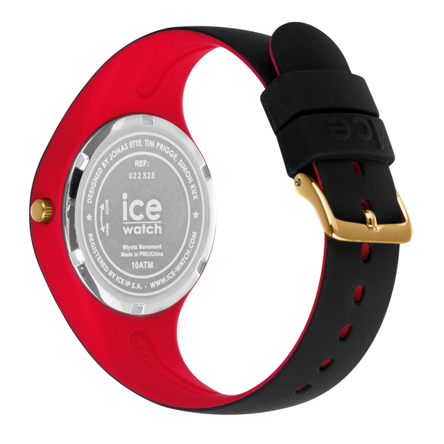 This Ice Watch Ice Loulou - Black Gold Glitter Analogue Watch for Women is the perfect timepiece to wear or to gift. It's Black 34 mm Round case combined with the comfortable Black Silicone watch band will ensure you enjoy this stunning timepiece without any compromise. Operated by a high quality Quartz movement and water resistant to 10 bars, your watch will keep ticking. With an ultra-flat silicone strap and gold features (dial and hands), this medium size black watch with a red back adds the perfect combination of chic and glamour to your wrist. High quality 19 cm length and 14 mm width Black Silicone strap with a Buckle Case diameter: 34 mm,case thickness: 8 mm, case colour: Black and dial colour: Gold