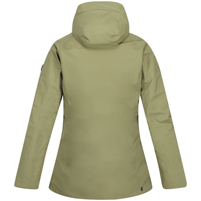 Waterdichte en ademende Isotex 8000 gerecycleerde 100% polyester stretchstof. Gerecycled materiaal en vulling gemaakt van ongeveer 18 plastic flessen (500ml formaat). Ademendheidsclassificatie 8.000g/m2/24 uur. Duurzame waterafstotende afwerking. Getapete naden. Gevoerde polyamide voering. Donsvrij - premium synthetische donsisolatie. Vulling van gemiddelde gewicht. Aangehechte capuchon met een gevoerde kraag aan de binnenkant. Hi-tech waterafstotende 2-wegs rits aan de voorkant. 2 lagere zakken met rits. Binnenzak met rits voor veiligheid. Verstelbare manchetten.