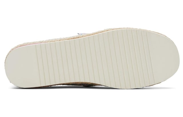 Reaching new heights. Our classic Alp now with a fun, multi-stripe EVA outsole for wearing everywhere. Featuring extra-smooth OrthoLite Eco LT Hybrid insoles for all-day comfort.
- Classic Alpargata style- Textile uppers- OrthoLite Eco LT Hybrid insoles made with 26% eco content (15% waste foam, 5% recycled content and 6% bio-oils)- Non-removable insole- Platform with natural rope midsole wrap and sawtooth EVA outsole- Outsole height is approximately 30mm