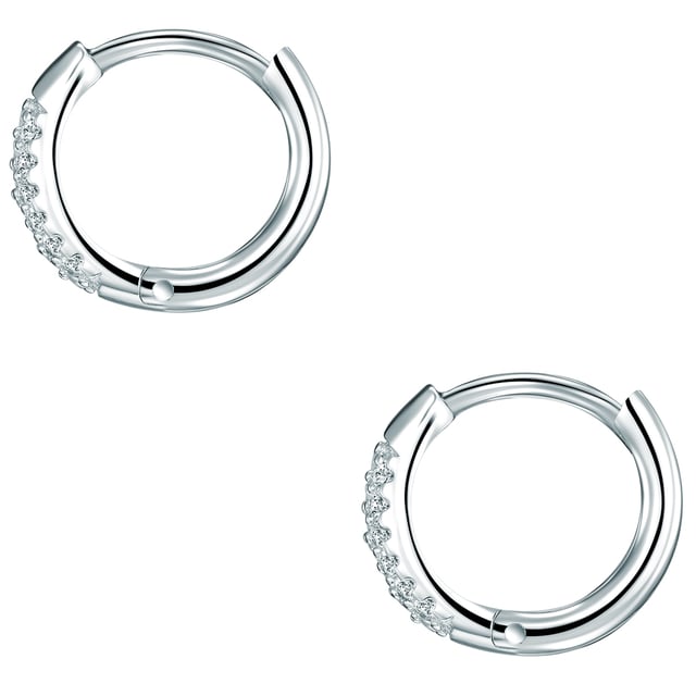 If you love Creolen and are looking for an exceptionally breathtaking copy, you will find what you are looking for in Rafaela Donata: The high-quality folding screoles made of the finest 925 Sterling silver are half-edged with glittering zirconia crystals, while the back in high-glossly polished silver look is guaranteed. The precise pavé setting of the three-row jewelry stones creates a particularly flat sparkle effect that cannot escape fashionistas. Treat yourself to these stylish creoles or give away the glitter miracle to a loved one!