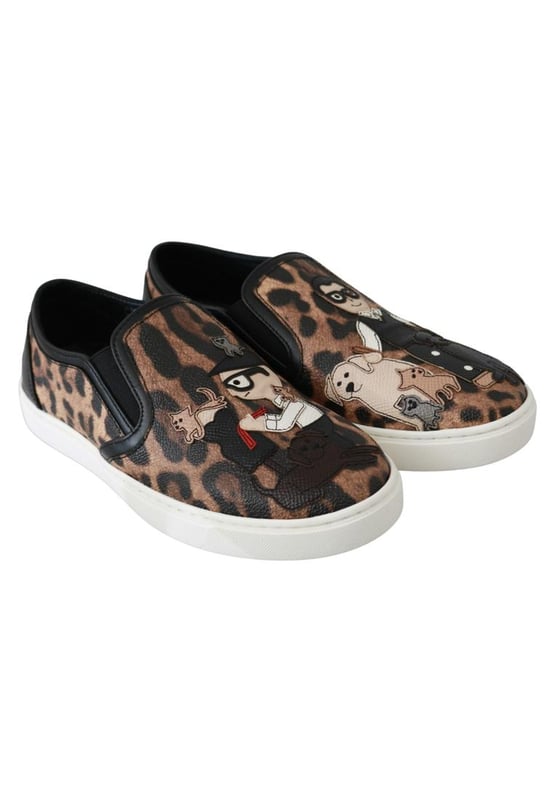 Preciosos mocasines de Dolce & Gabbana con estampado de leopardo marron.
  A estrenar con etiquetas y 100% autentico.
  Zapatos planos sin cordones.
  Diseno con estampado de leopardo marron.
  Hecho de 61% cuero 10% caucho natural y 29% material PL.
  Suel.
