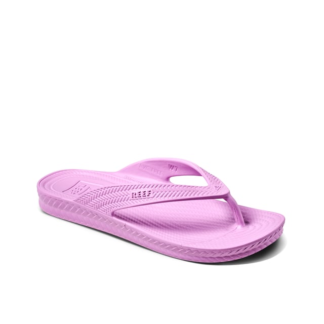 Be one with your sandal, as in the one-piece construction of our Water Court. All of it's water-friendly and totally comfortable, thanks to its lightweight construction, arch support, and heel cup. Note the pretty espadrille details, too. This is one you'll love.