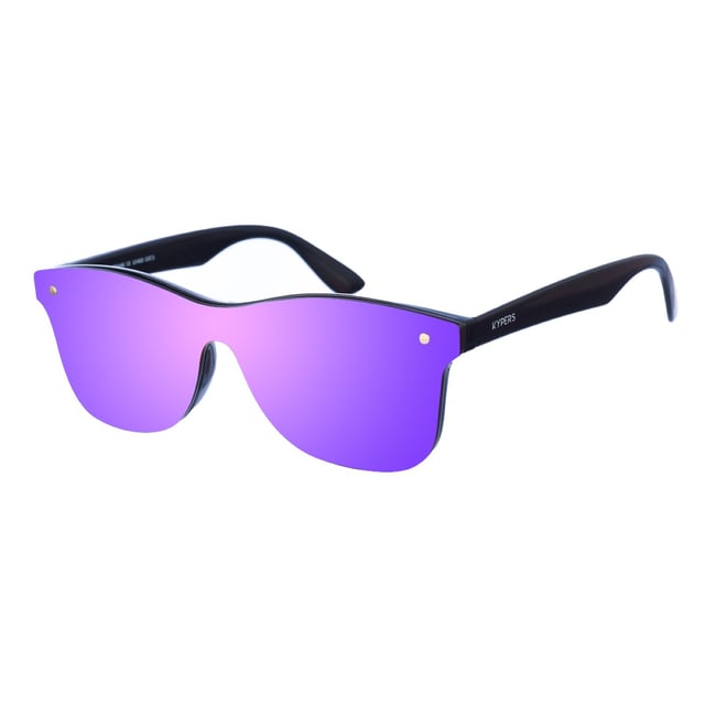Gafas de sol Kypers con montura de Nylon.
Color Negro
Forma ovalada.
Lentes de color Rosa
Patillas de Nylon y acabado en acetato, con el nombre de la marca grabado en aplicación metálico.
100% Protección UV. 
Cristales antirreflejo.
Incluye una funda de tela de protección.

Medidas  Alto lente: 45 mm
Ancho lente: 50 mm.
Puente: 20 mm.
Patillas: 150 mm.

Limpieza y manutención:
-Limpiar las gafas con agua y jabón (neutro).
- No utilice paños sucios o abrasivos, que puedan alterar las características de los filtros.
- Utilice solo accesorios y repuestos originales.