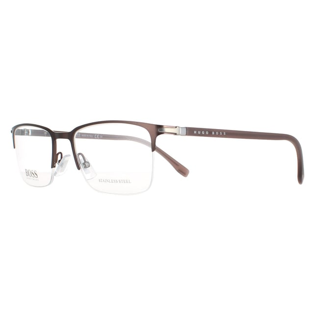 Hugo Boss Semi Rimless Heren Heren Mat Bruin Boss 1007/IT -bril is een retro -stijl frame met ronde lenzen en hoekfilms. Het acetaatframe is lichtgewicht en comfortabel met Hugo -branding op de tempels.