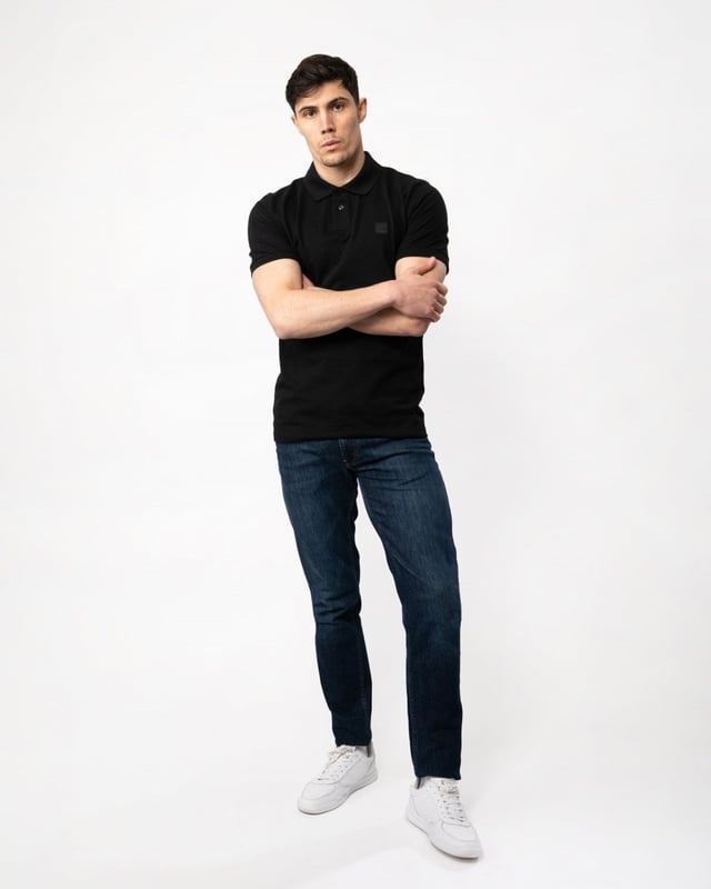 A slim-fitting polo shirt with short sleeves by BOSS Menswear, crafted in soft piqué with a tonal logo patch. By purchasing this product, you are contributing to protecting the environment and sustainable cotton farming in Africa. CmiA is committed to improving the living and working conditions of African cotton farmers and to preserving nature.
Slim fitFlat-knit collarNumber of buttons: 3Short sleevesFlat-knit cuffs
95% Cotton, 5% Elastane
50507803