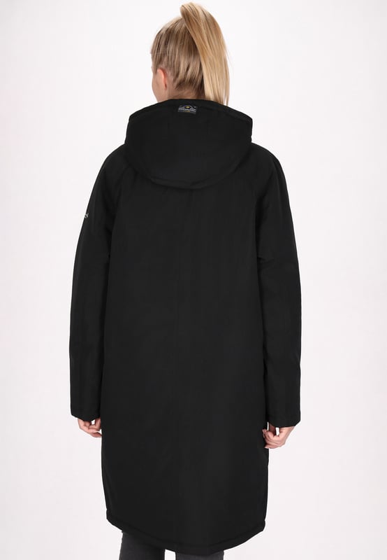 Ontdek de ultieme winterparka ontworpen voor buitenavonturen. Deze wind- en waterdichte jas met comfortabele capuchon met trekkoorden en ritssluiting aan de voorkant is gemaakt van waterdicht materiaal met een waterdichtheid van 5000 mm. Dankzij functionele klepzakken en een opstaande kraag zorgt het voor warmte en stijl. Lange mouwen en aansluitende manchetten maken hem perfect voor elk onvoorspelbaar weer.  Winter parka