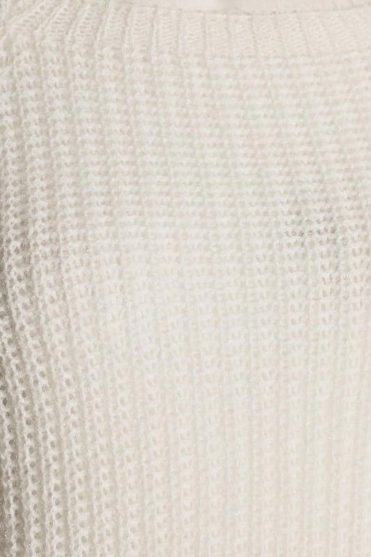 - Cable knit - Round neckline - Long sleeve - Split hem - Model height 5' 7 - Model wears size: s - Always check the wash care label, cool hand wash with mild detergent